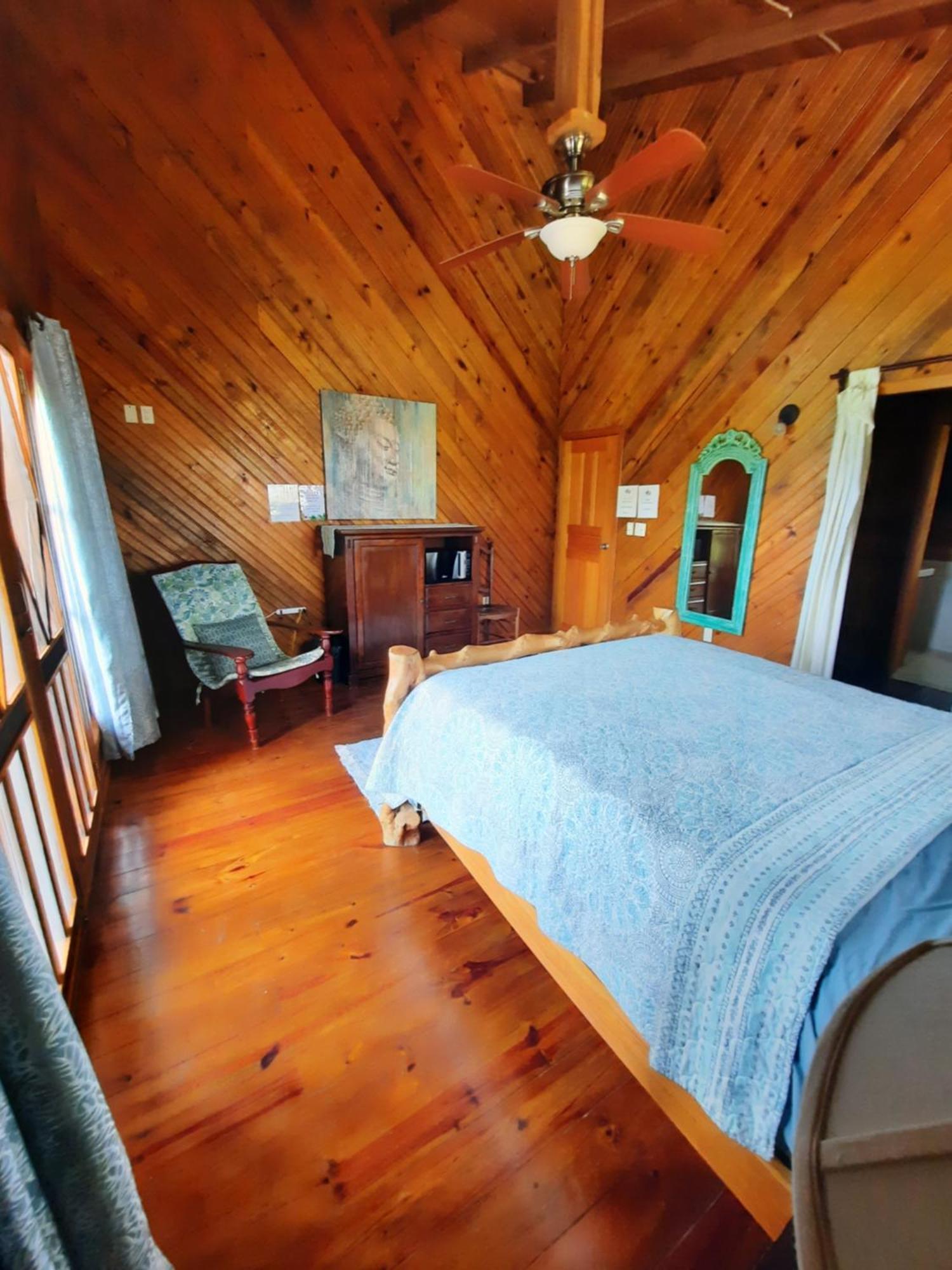 Guava Grove Resort & Villas Sandy Bay エクステリア 写真