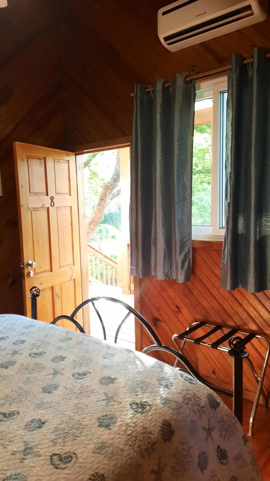 Guava Grove Resort & Villas Sandy Bay エクステリア 写真
