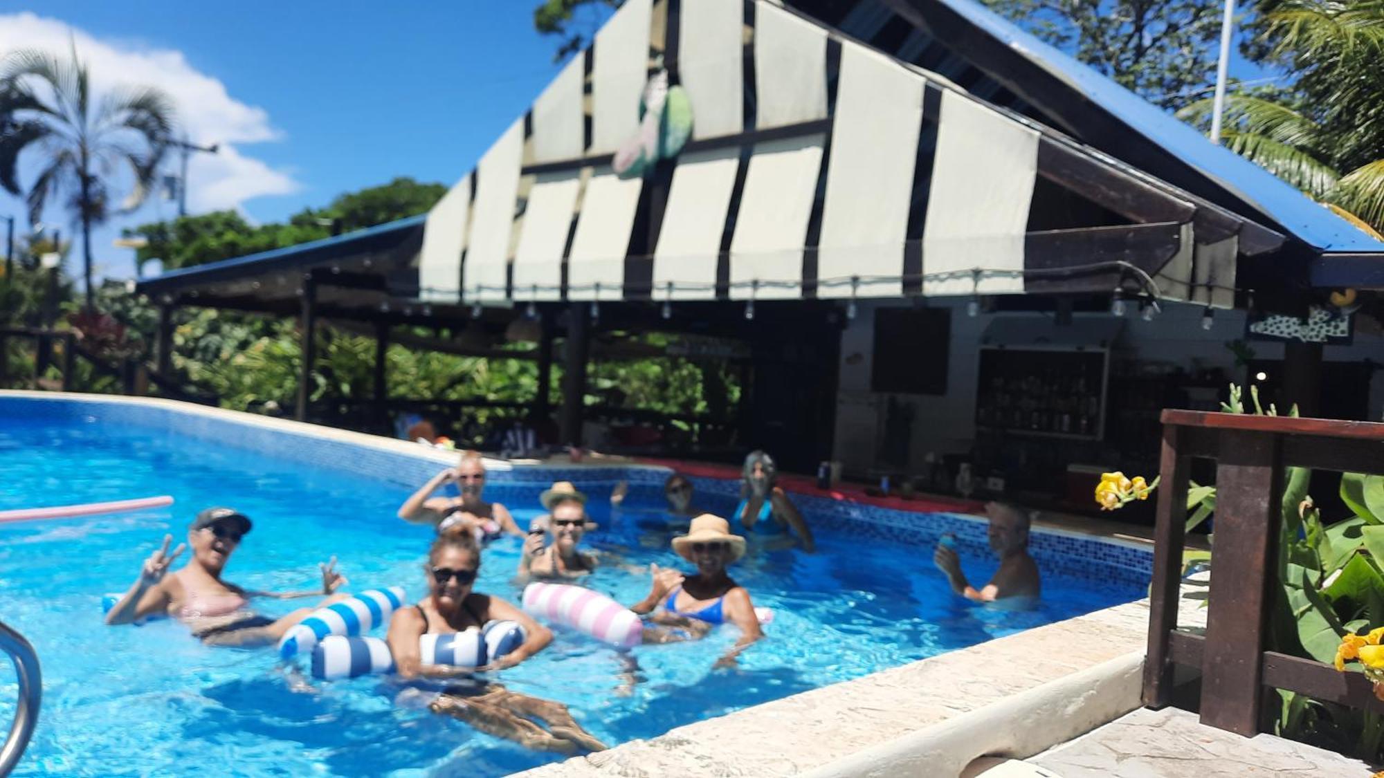 Guava Grove Resort & Villas Sandy Bay エクステリア 写真