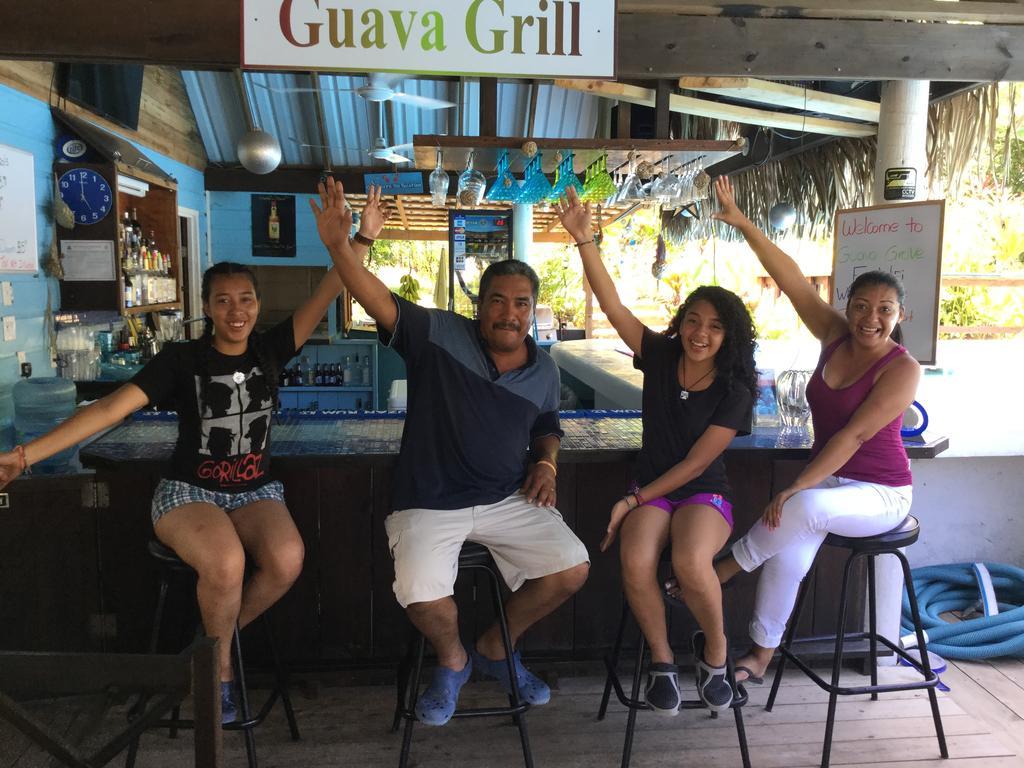 Guava Grove Resort & Villas Sandy Bay エクステリア 写真